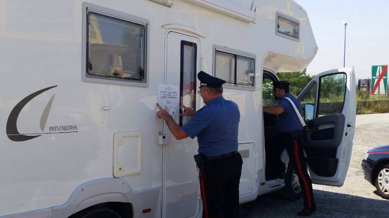 Botte in strada a Cesenatico: denunciato pregiudicato di Rimini Botte in strada a Cesenatico: denunciato pregiudicato di Rimini