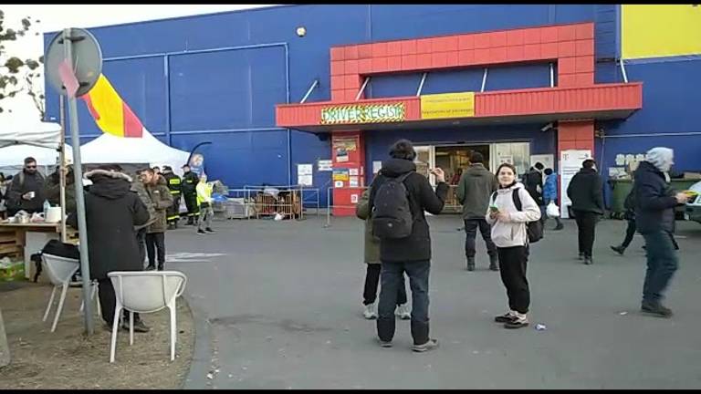 Cesena, il volontario Damiano Censi a Leopoli in Ucraina con aiuti umanitari - VIDEO Cesena, il volontario Damiano Censi a Leopoli in Ucraina con aiuti umanitari - VIDEO