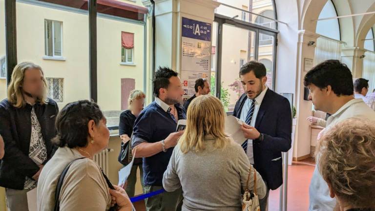 Avviato lo sportello per l'emergenza alluvione a Cesena: subito possibile richiedere i primi sostegni economici Avviato lo sportello per l'emergenza alluvione a Cesena: subito possibile richiedere i primi sostegni economici