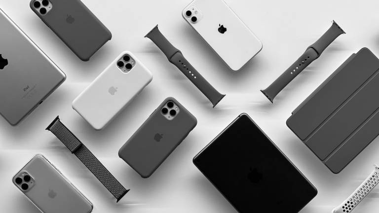 Il padre del titolare è morto: i ladri saccheggiano il negozio Apple di Cesenatico durante la chiusura per lutto Il padre del titolare è morto: i ladri saccheggiano il negozio Apple di Cesenatico durante la chiusura per lutto
