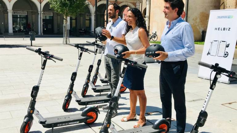 Cesena, altre 9 multe per i monopattini elettrici Cesena, altre 9 multe per i monopattini elettrici