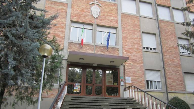 Cesena, maturità: 7 studenti al massimo al Liceo Almerici Cesena, maturità: 7 studenti al massimo al Liceo Almerici