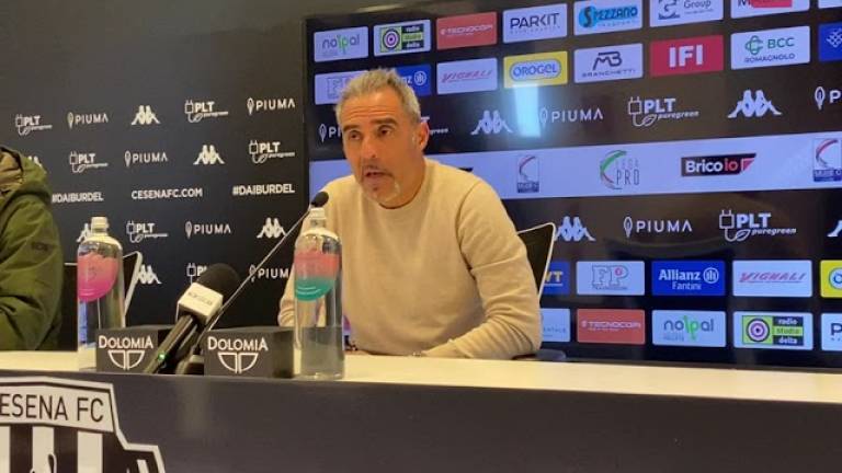 Calcio C, Toscano: Cesena, niente frenesia a Gubbio. Saranno 426 i tifosi bianconeri al Barbetti VIDEO Calcio C, Toscano: Cesena, niente frenesia a Gubbio. Saranno 426 i tifosi bianconeri al Barbetti VIDEO