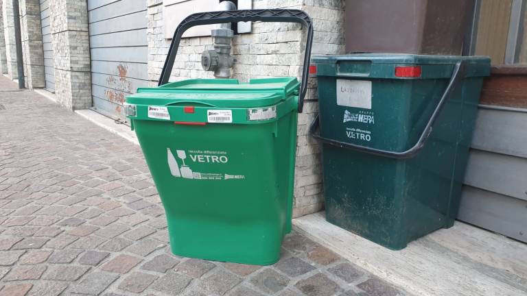 Slitta a dopo l'estate l'avvio della raccolta porta a porta a Ravenna Slitta a dopo l'estate l'avvio della raccolta porta a porta a Ravenna