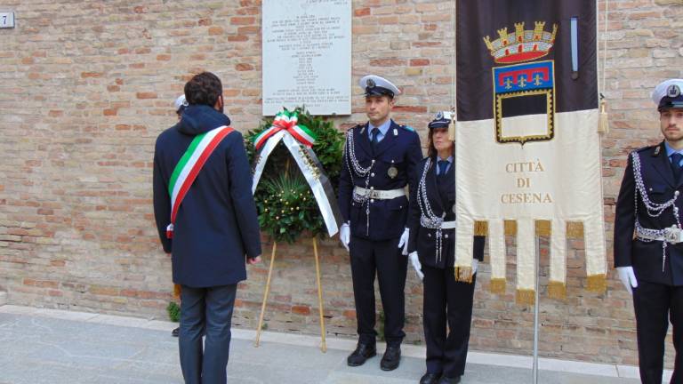 Cesena, giorno della memoria: il ricordo dei cittadini ebrei deportati Cesena, giorno della memoria: il ricordo dei cittadini ebrei deportati