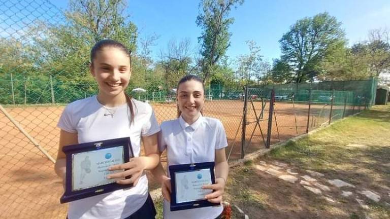 Tennis, Aneti e Molari trionfano al Maretennis Tennis, Aneti e Molari trionfano al Maretennis
