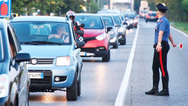 Gnassi contro il Governo: «Tagli alla viabilità provinciale e parlano di Ponte sullo Stretto e di nuova Marecchiese» Gnassi contro il Governo: «Tagli alla viabilità provinciale e parlano di Ponte sullo Stretto e di nuova Marecchiese»