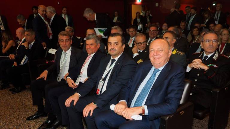 Ravenna, Omc: si parte, con il ministro dell’Ambiente - Gallery Ravenna, Omc: si parte, con il ministro dell’Ambiente - Gallery