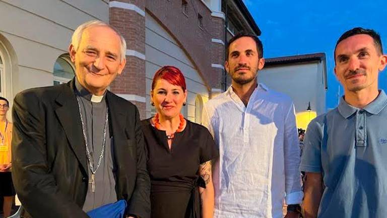 Cesenatico, oltre 400 persone ad ascoltare i messaggi di pace del cardinale Zuppi Cesenatico, oltre 400 persone ad ascoltare i messaggi di pace del cardinale Zuppi