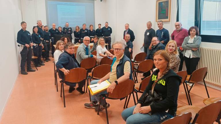 Sicurezza a Cesena, i 22 gruppi di controllo di vicinato coinvolgono oltre 1.300 cittadini Sicurezza a Cesena, i 22 gruppi di controllo di vicinato coinvolgono oltre 1.300 cittadini