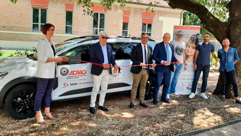 Forlì, dal torneo di basket Marghe All Star un automezzo per la Fondazione Admo Forlì, dal torneo di basket Marghe All Star un automezzo per la Fondazione Admo