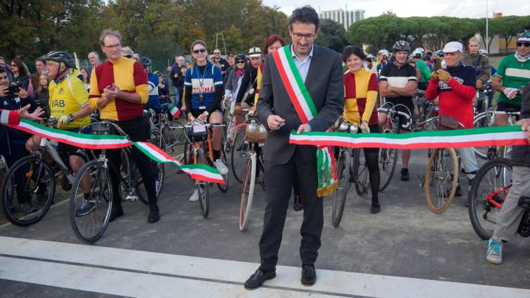 Ravenna, inaugurato il bike park all’ex Ippodromo. “Sarà un centro polisportivo” Ravenna, inaugurato il bike park all’ex Ippodromo. “Sarà un centro polisportivo”