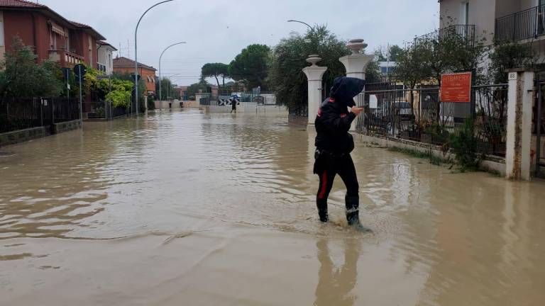 Maltempo in Romagna, Forlì rivive l’angoscia del 2023: l’acqua ricopre via Isonzo e via Pelacano VIDEO Maltempo in Romagna, Forlì rivive l’angoscia del 2023: l’acqua ricopre via Isonzo e via Pelacano VIDEO
