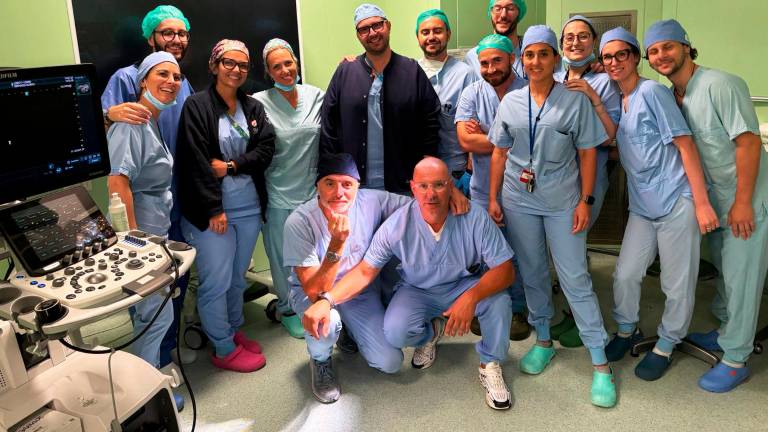 Forlì, operazione chirurgica in diretta streaming Forlì, operazione chirurgica in diretta streaming