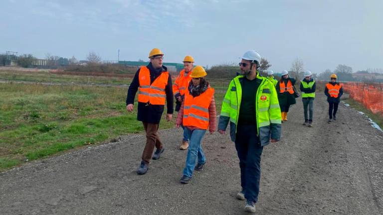 Bagnacavallo. Sottopasso: oggi sopralluogo al cantiere assieme a RFI, Italferr e ditta Rem per monitorare lo stato di avanzamento Bagnacavallo. Sottopasso: oggi sopralluogo al cantiere assieme a RFI, Italferr e ditta Rem per monitorare lo stato di avanzamento