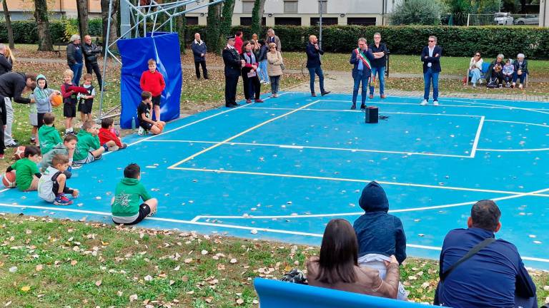 Faenza, il Parco Azzurro restituito alla città dopo l’alluvione: “Un messaggio di speranza” VIDEO GALLERY Faenza, il Parco Azzurro restituito alla città dopo l’alluvione: “Un messaggio di speranza” VIDEO GALLERY