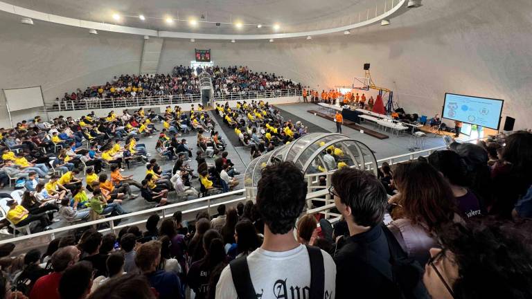 La cerimonia di premiazione al palazzetto dello sport La cerimonia di premiazione al palazzetto dello sport