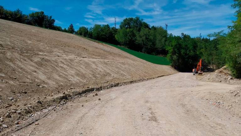 I lavori di ricostruzione della Sp 26 dopo gli eventi alluvionali I lavori di ricostruzione della Sp 26 dopo gli eventi alluvionali