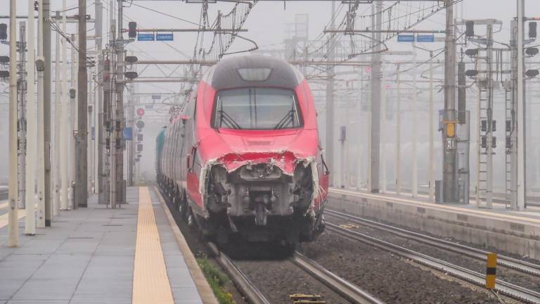 Treni, tra Forlì e Faenza il traffico è tornato regolare - GALLERY Treni, tra Forlì e Faenza il traffico è tornato regolare - GALLERY
