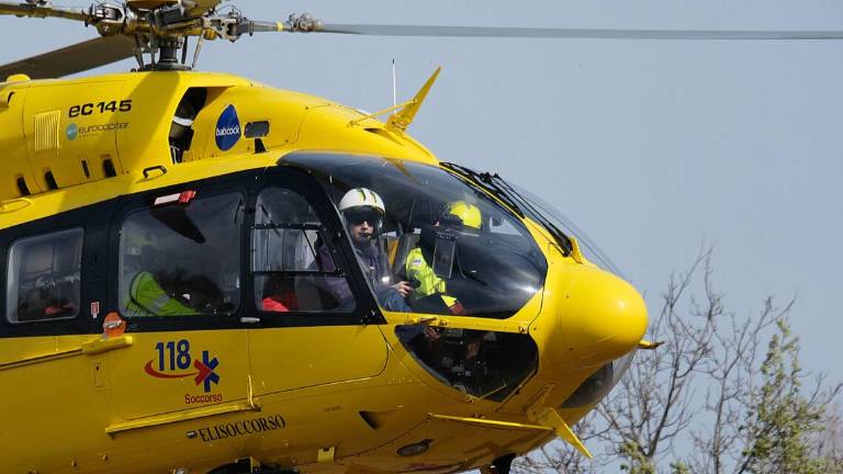 Cade dalla bici e batte la testa a Villa di Fragheto di Casteldelci: ciclista 62enne in gravi condizioni Cade dalla bici e batte la testa a Villa di Fragheto di Casteldelci: ciclista 62enne in gravi condizioni