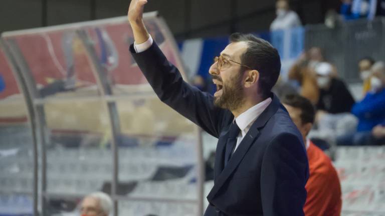 Basket A2, Lotesoriere e la sportività dell'OraSì: Verona ha vinto con grande merito Basket A2, Lotesoriere e la sportività dell'OraSì: Verona ha vinto con grande merito