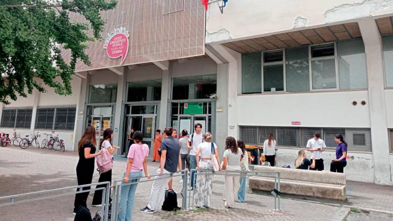 Esame di maturità oggi per 3.389 giovani in provincia di Forlì-Cesena: Ungaretti, Pirandello e Levi Montalcini tra le tracce Esame di maturità oggi per 3.389 giovani in provincia di Forlì-Cesena: Ungaretti, Pirandello e Levi Montalcini tra le tracce