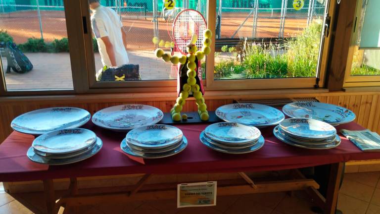 Tennis: Liverani, Mari, Zamagna, Butti e Muratori in evidenza al Torneo del Turista della Pol.2000 Tennis: Liverani, Mari, Zamagna, Butti e Muratori in evidenza al Torneo del Turista della Pol.2000
