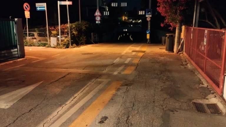 Rimini. «Sottopasso quasi sempre al buio e molto pericoloso» Rimini. «Sottopasso quasi sempre al buio e molto pericoloso»