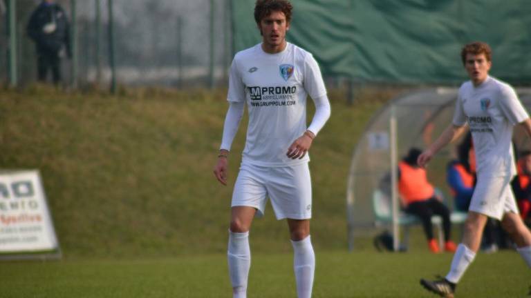 Calcio D, Ravenna: ecco il centrocampista centrale Andrea Lussignoli Calcio D, Ravenna: ecco il centrocampista centrale Andrea Lussignoli
