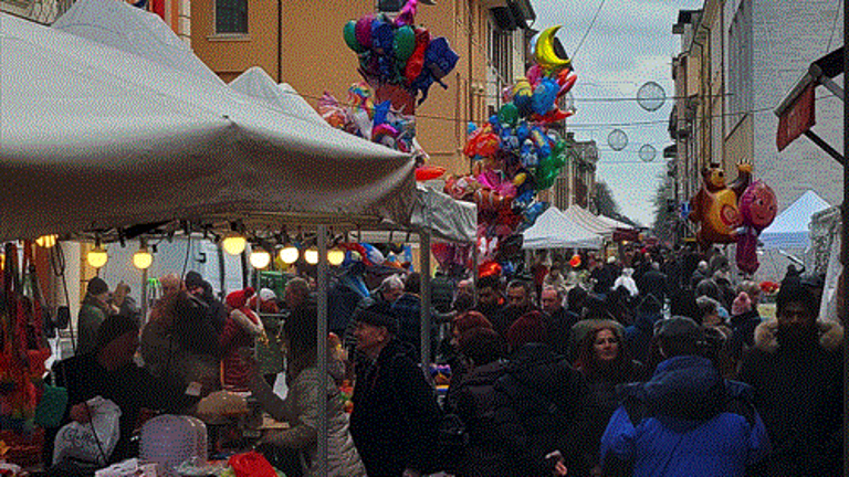 Una precedente edizione della festa del patrono di Massa Lombarda Una precedente edizione della festa del patrono di Massa Lombarda