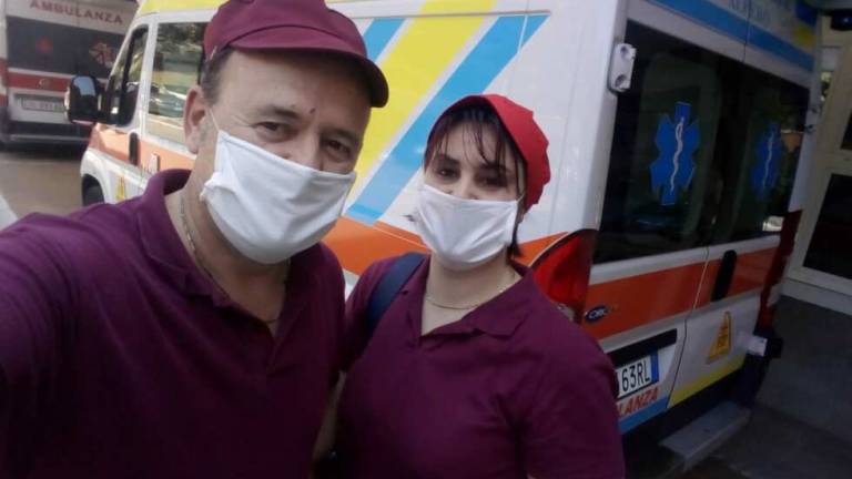 Piadina donata al personale del Bufalini di Cesena Piadina donata al personale del Bufalini di Cesena