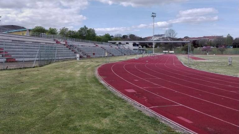 Cesena, nuova illuminazione al campo di atletica leggera Cesena, nuova illuminazione al campo di atletica leggera