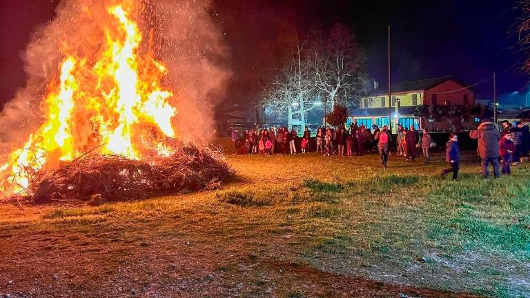 Cesena, focarina di San Giuseppe: associazioni e parrocchie dovranno presentare richiesta di patrocinio al Comune Cesena, focarina di San Giuseppe: associazioni e parrocchie dovranno presentare richiesta di patrocinio al Comune