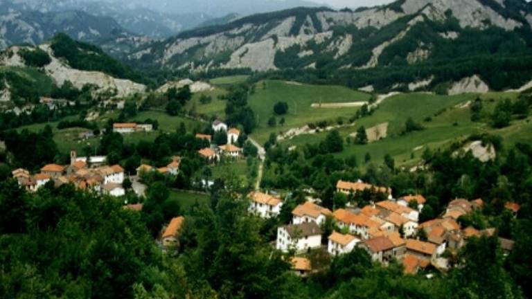 Ville di Montecoronaro, appalto per la strada 10 anni dopo il progetto Ville di Montecoronaro, appalto per la strada 10 anni dopo il progetto