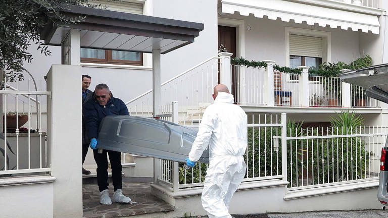 Donna trovata morta a Riccione: il nipote arrestato per omicidio Donna trovata morta a Riccione: il nipote arrestato per omicidio