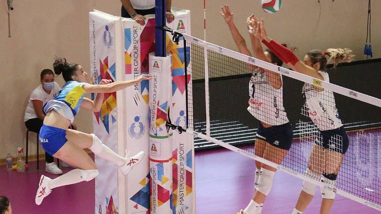 Volley A2 donne: la Omag torna alla vittoria, Conad ko Volley A2 donne: la Omag torna alla vittoria, Conad ko