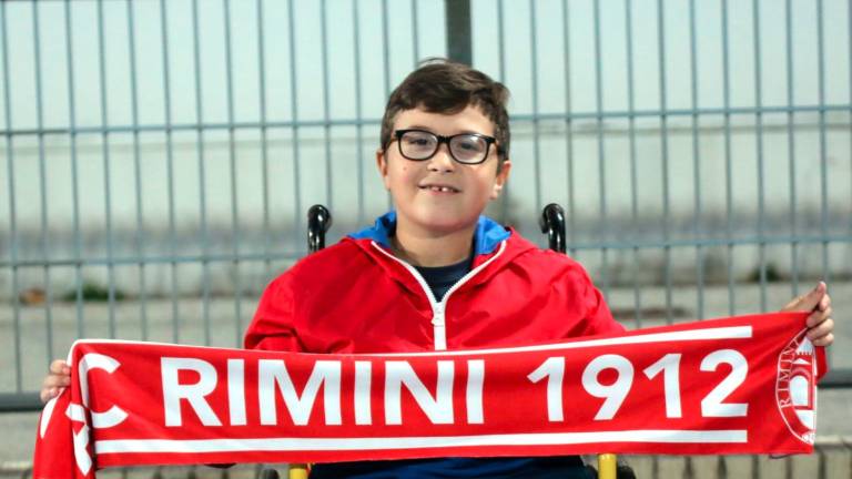 Filippo, il baby tifoso del Rimini invitato speciale alla partita di Catania Filippo, il baby tifoso del Rimini invitato speciale alla partita di Catania