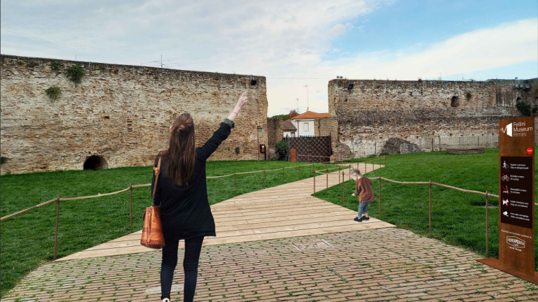 Rimini, nuovo percorso pedonale immerso nel verde e nella storia Rimini, nuovo percorso pedonale immerso nel verde e nella storia