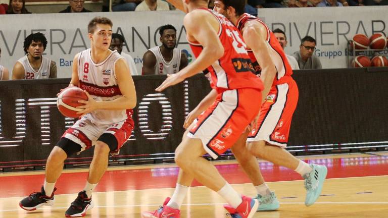 Basket A2, Forlì si prende il derby su Rimini; Ravenna sprofonda a Chieti Basket A2, Forlì si prende il derby su Rimini; Ravenna sprofonda a Chieti