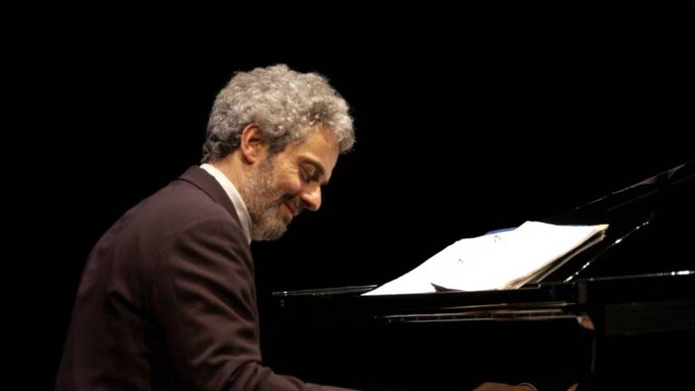 Riccione, un week-end per avvicinarsi al Centenario con il maestro Nicola Piovani Riccione, un week-end per avvicinarsi al Centenario con il maestro Nicola Piovani