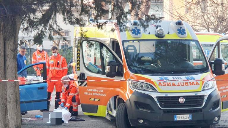 San Mauro Pascoli: niente funerale in chiesa per l'autore del femminicidio di Bellaria San Mauro Pascoli: niente funerale in chiesa per l'autore del femminicidio di Bellaria