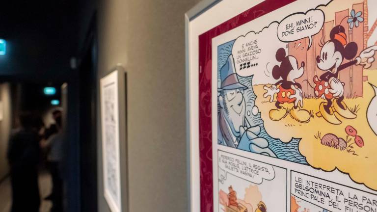 Fellini incontra Topolino nel centenario della Disney, inaugurata la mostra a Rimini Fellini incontra Topolino nel centenario della Disney, inaugurata la mostra a Rimini