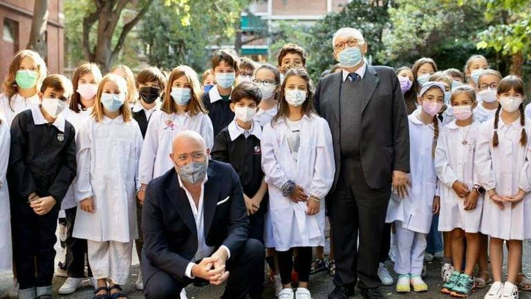 Scuola, Bonaccini: La presenza va garantita, vacciniamoci tutti Scuola, Bonaccini: La presenza va garantita, vacciniamoci tutti