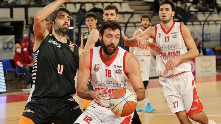 Basket B, RivieraBanca vince il ricorso: la sfida con Ancona si rigiocherà Basket B, RivieraBanca vince il ricorso: la sfida con Ancona si rigiocherà