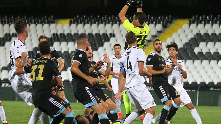 Calcio Coppa Italia C, Cesena eliminato in extremis dall'Entella (1-2) Calcio Coppa Italia C, Cesena eliminato in extremis dall'Entella (1-2)