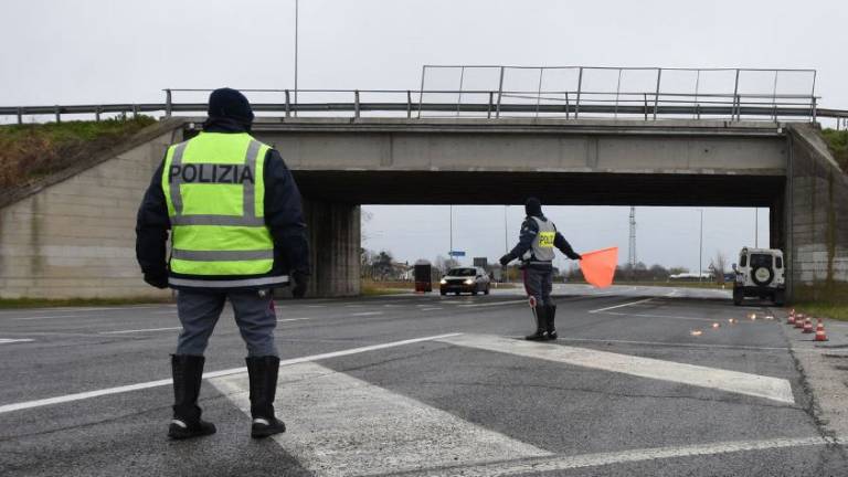 Bulgari in transito sulla E45 a Cesena: pioggia di multe Bulgari in transito sulla E45 a Cesena: pioggia di multe