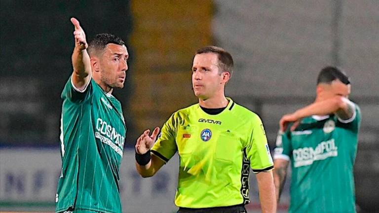 Zanotti di Rimini arbitra Sudtirol-Cesena Zanotti di Rimini arbitra Sudtirol-Cesena