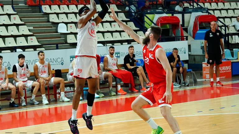 La Dole si regala il poker con Pesaro La Dole si regala il poker con Pesaro