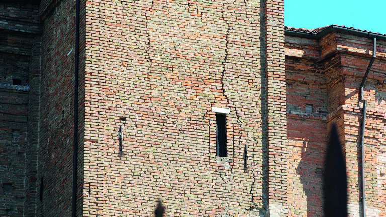 Lavori sul campanile di San Domenico a Cesena aspettando i fondi Cei Lavori sul campanile di San Domenico a Cesena aspettando i fondi Cei