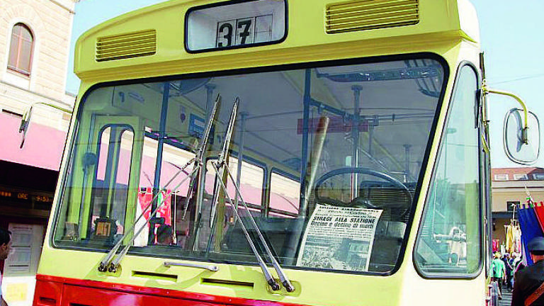 Strage di Bologna, portai via i morti con il mio autobus Strage di Bologna, portai via i morti con il mio autobus